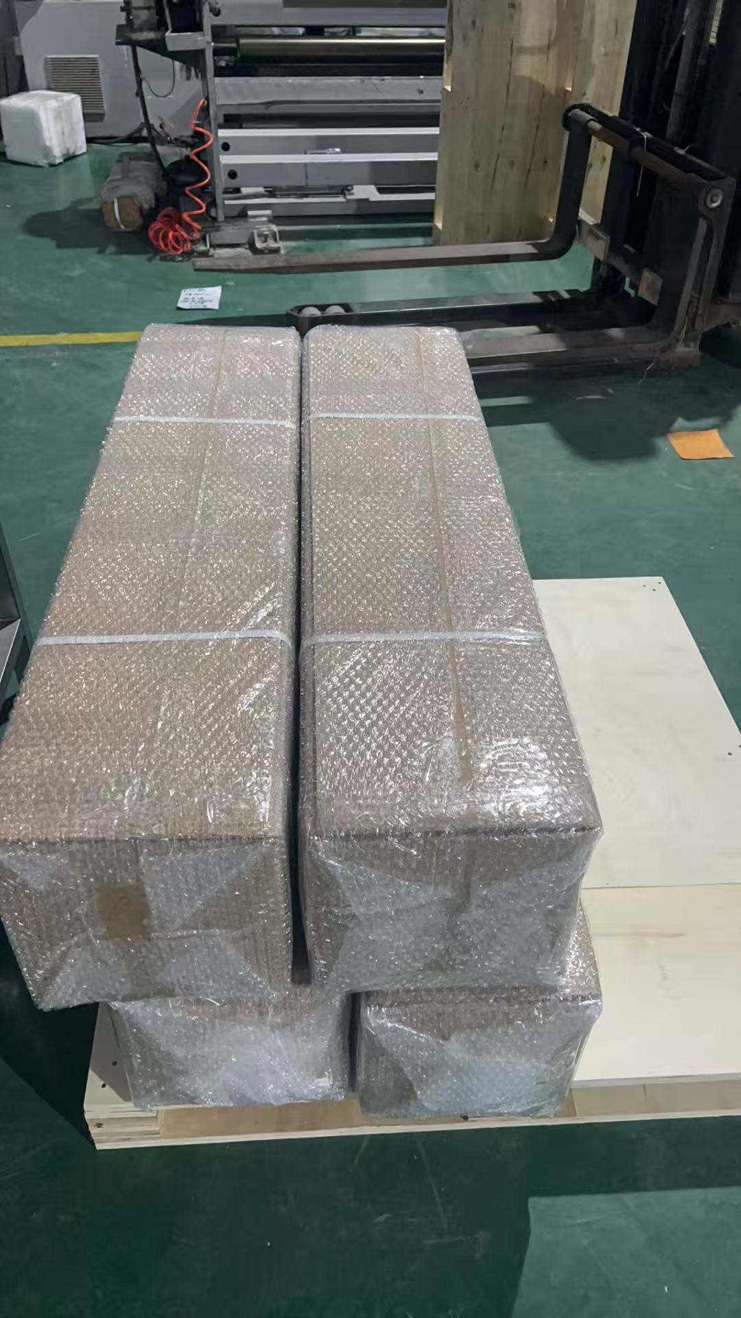 Latest company blogs about 1000 pic silicone fiber glass cloth